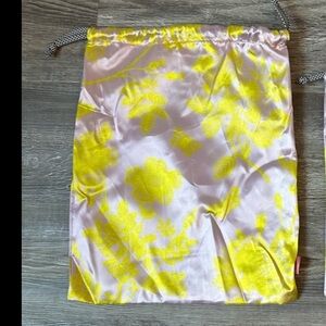 1 floral LARGE drawstring bags